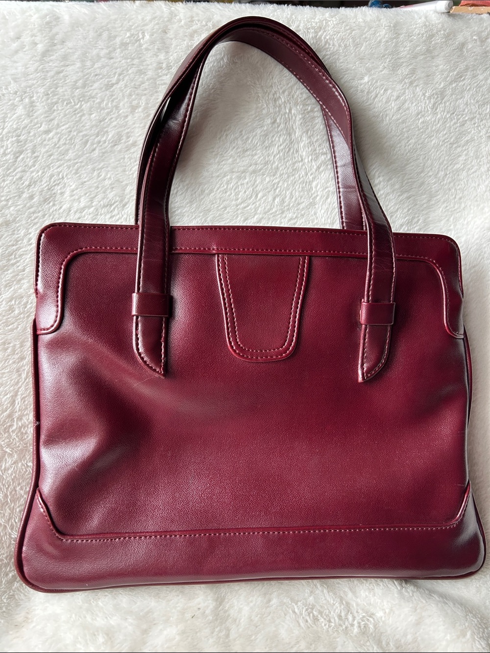 Vintage boutique rare Structured Bag in Wine Red